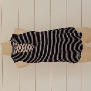 AMERICAN EAGLE OUTFITTERS xxs soft & sexy tank black and white striped lace up